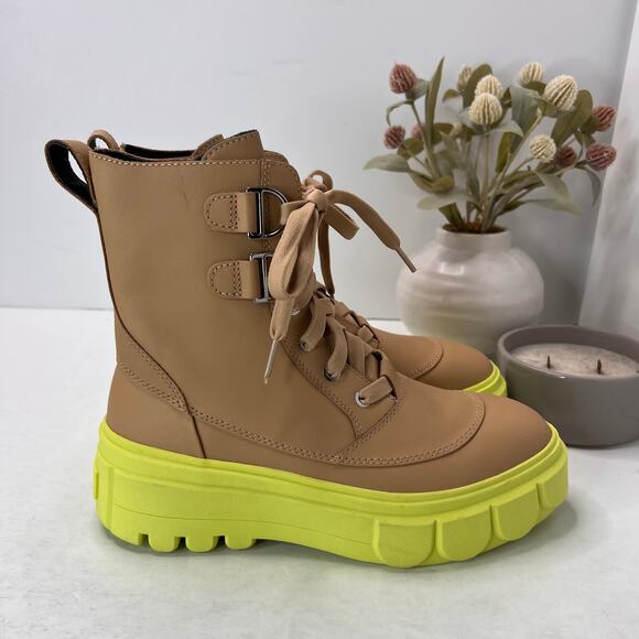 Sorel Shoes - Sorel Caribou X Lace Waterproof Boot Tan/Yellow NL5015-262 Women 9 Tried On